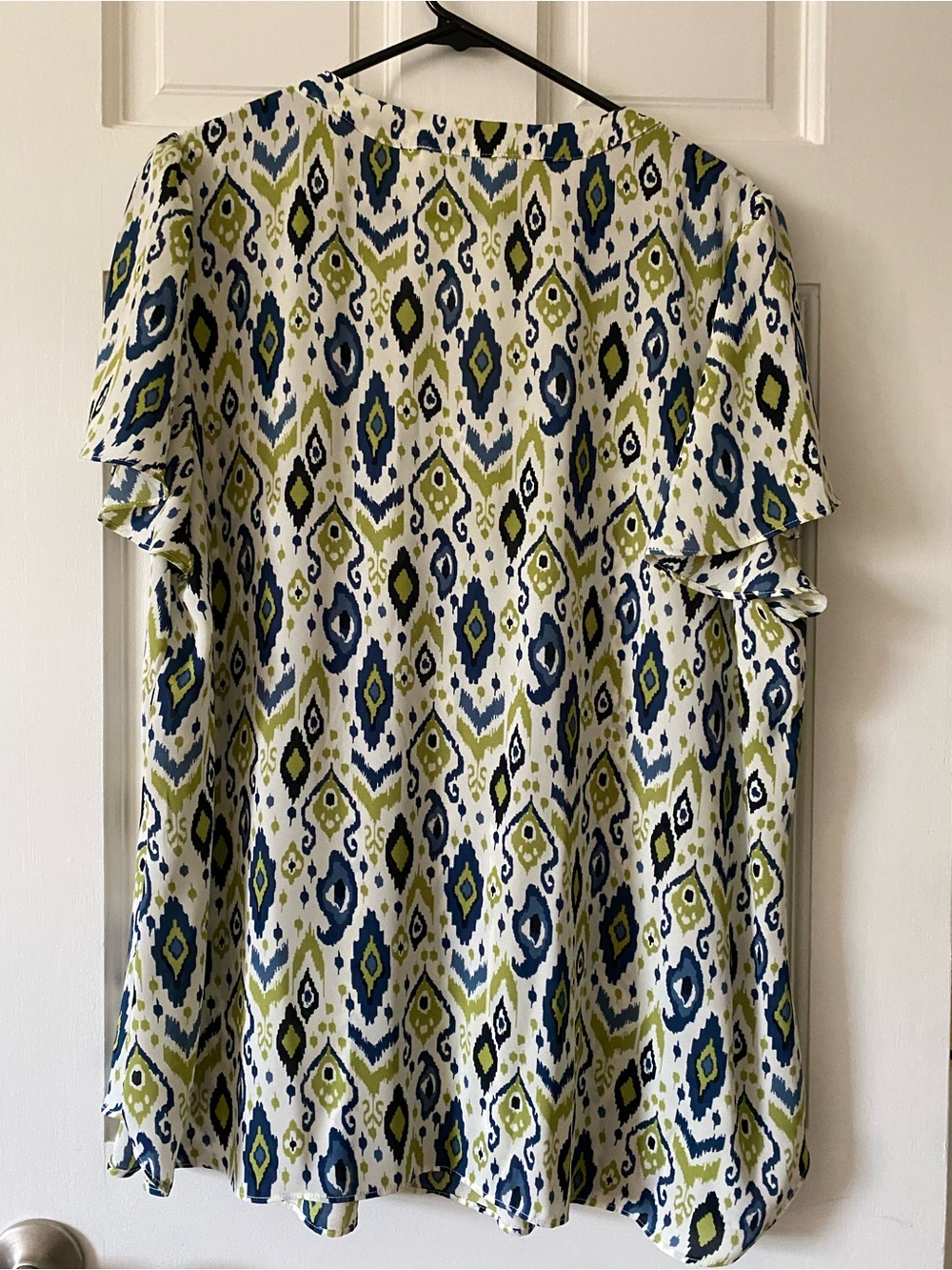 Rose & Olive White Blouse with Navy & Olive Ikat Print - Picture 6 of 6